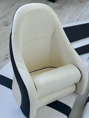 Captain - Ny klädsel Custom